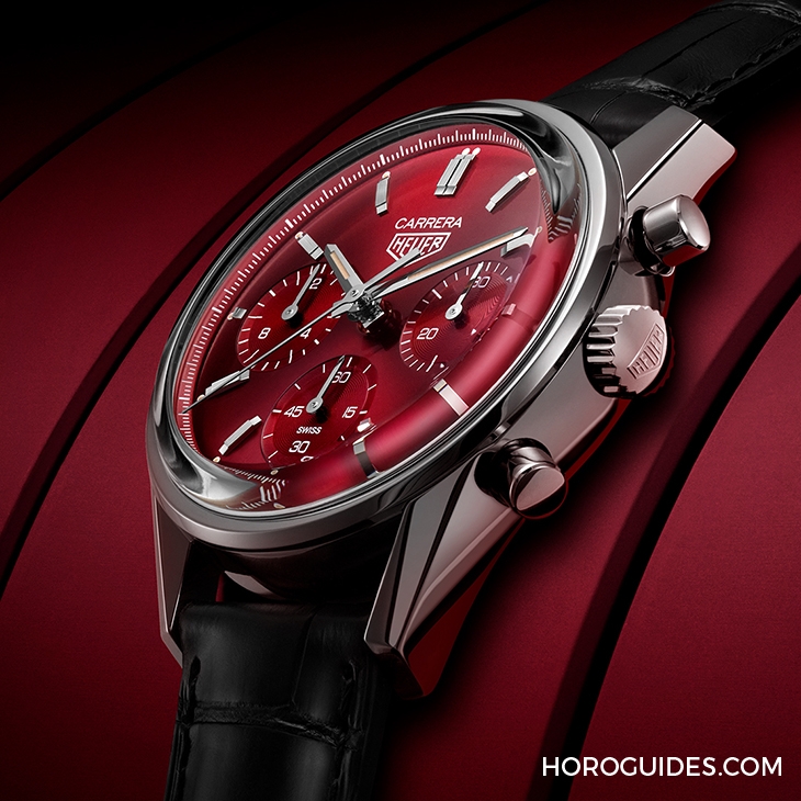 TAG HEUER - 高調復古感！ TAG Heuer CARRERA紅面限量計時腕表