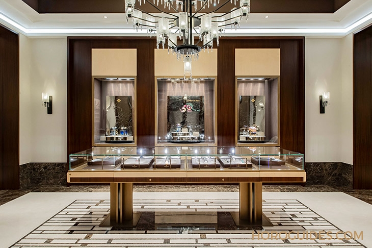 PATEK PHILIPPE - 表王逸品，名作齊匯！ 百達翡麗志慶高登鐘表50周年紀念展101專賣店登場