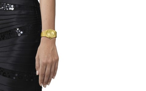 經(jīng)典雋永與潮流新意結(jié)合重塑天梭表PRX復(fù)古新浪潮