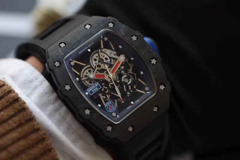 一比一頂級復(fù)刻表2000元成本是多少,復(fù)刻表貨到付款騙局