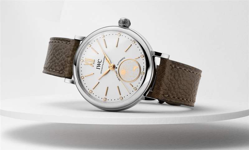 柔潤質感，迷人英氣｜IWC柏濤菲諾日夜顯示自動腕表34