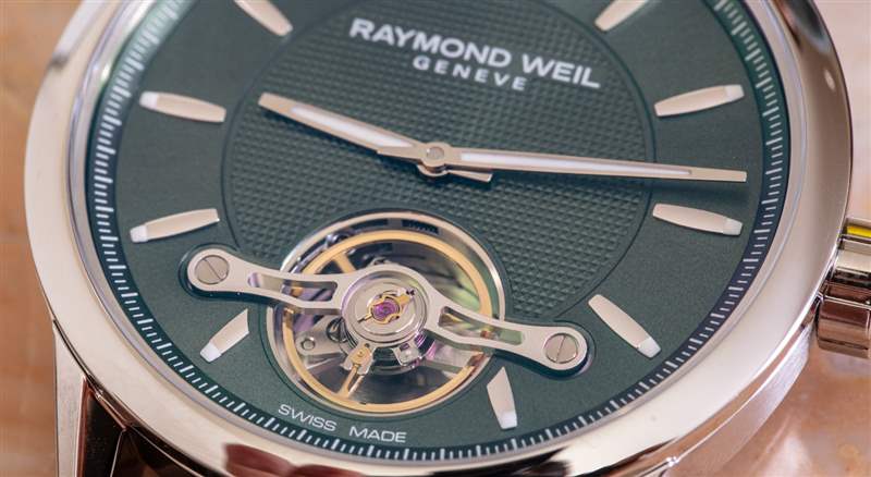 觀看評論：Raymond Weil 自由職業者 RW1212