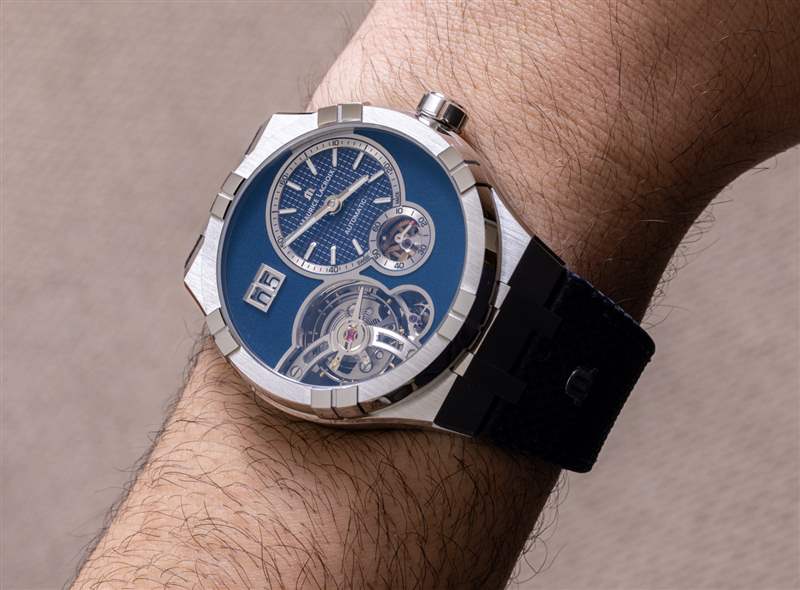 觀看評論：艾美表艾康大師大日期