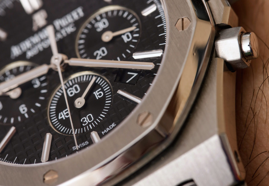 愛彼皇家橡樹計(jì)時(shí)碼表 41 毫米手表評(píng)論