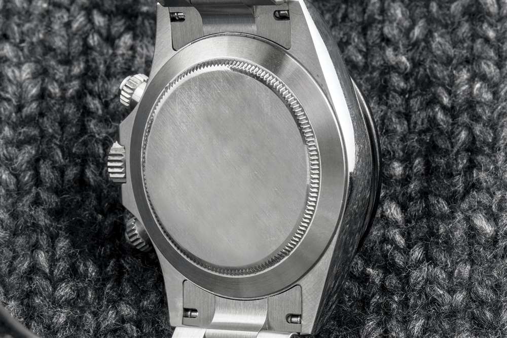 點(diǎn)/對(duì)位即使是入門級(jí)手表也值得展示背面