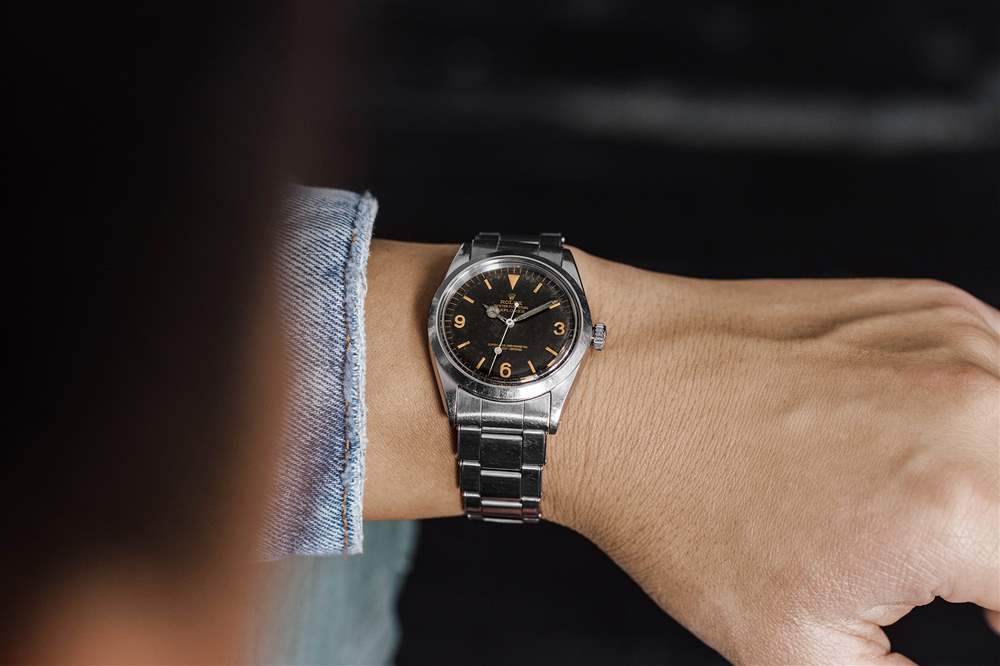 復(fù)古手表會(huì)說(shuō)話的手鏈