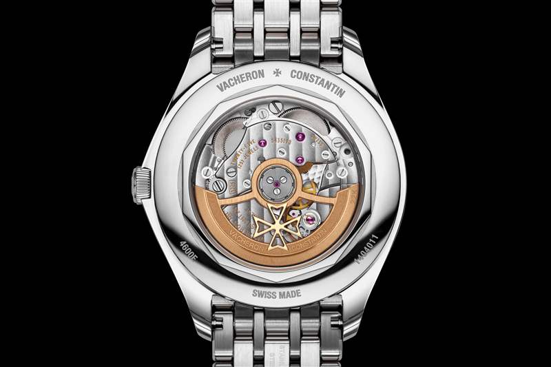 江詩(shī)丹頓 Fiftysix 背面的機(jī)芯視圖。