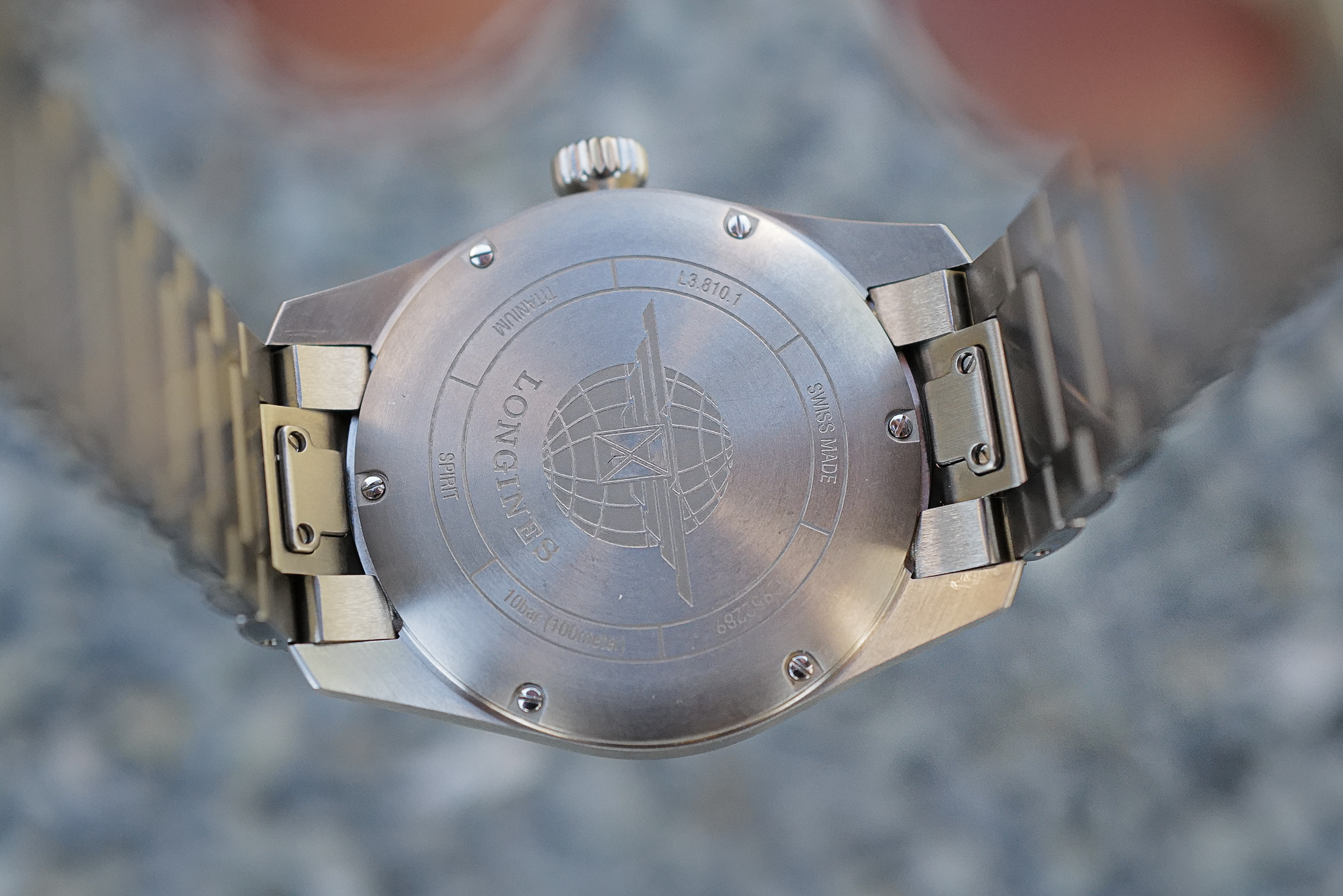 動手實踐新款浪琴表Spirit Titanium實際上很受歡迎