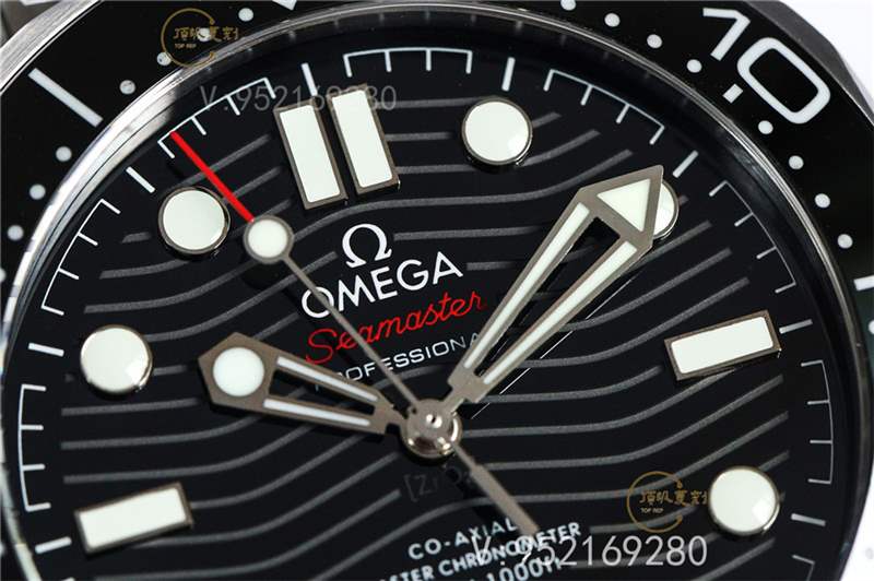 SBF廠(VS廠)歐米茄海馬300升級V3版怎么樣,機(jī)芯添加小砝碼-復(fù)刻表