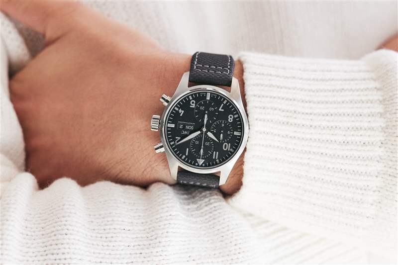 動手實踐限量版IWC計時碼表，帶有嚴肅的工具手表氛圍