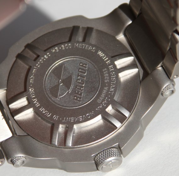 反應(yīng)堆Reactor伽馬鈦紅色表盤(pán)手表