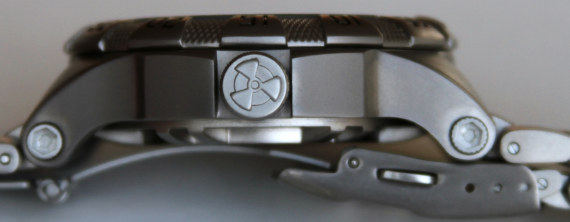 反應(yīng)堆Reactor伽馬鈦紅色表盤(pán)手表