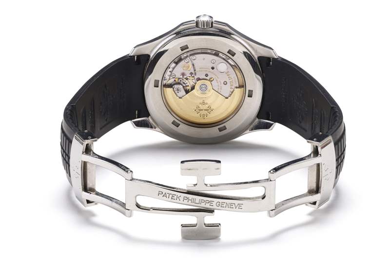 百達(dá)翡麗 Aquanaut 5167A 底蓋和表扣