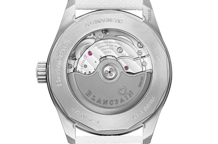 慶祝2023情人節,寶珀首度以五十噚系列為基礎制作限量特別版