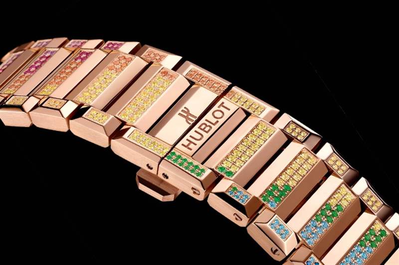 HUBLOT - 一種顏色不夠？ HUBLOT給大咖藏家們爆炸性視覺的彩虹豪表