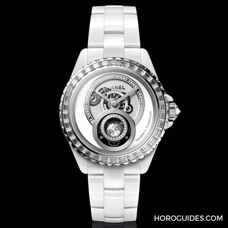 冰霜感藍寶石水晶、類絲絨感高抗磨陶瓷！ CHANEL祭出兩大高硬度材質的全新可能性