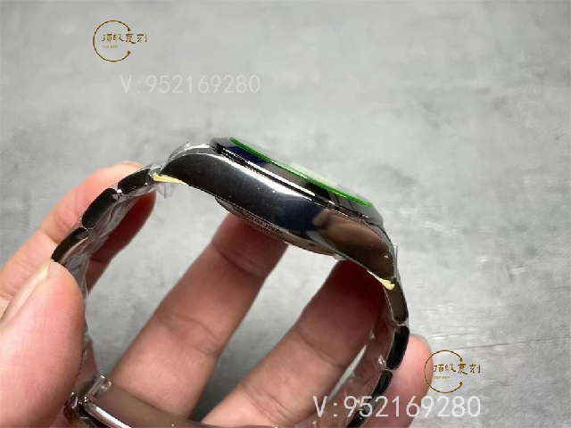 GS廠勞力士閃電針m116400gv做工評測-GS廠復刻閃電針綠玻璃怎么樣