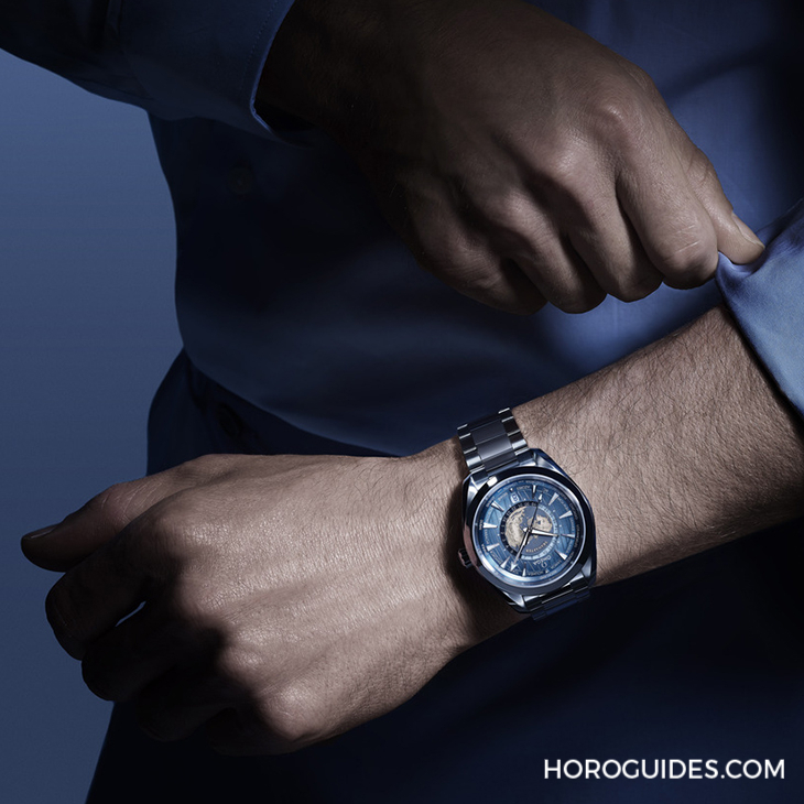 OMEGA - OMEGA海馬系列75周年，夏日藍(lán)面11員全新報(bào)到！ 色調(diào)深淺絕妙對應(yīng)防水深度