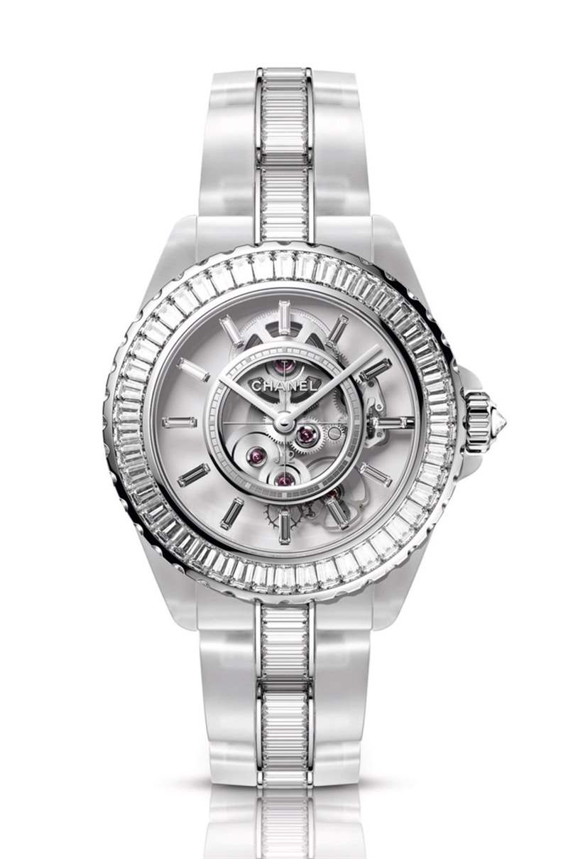 香奈兒J12系列引領(lǐng)陶瓷美學(xué)新風(fēng)潮盤點(diǎn)近年重要話題大作