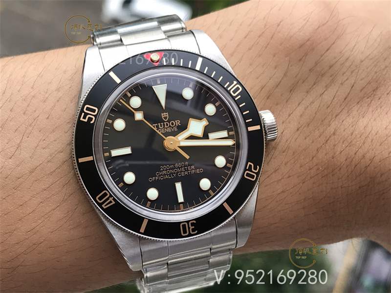 ?性?xún)r(jià)比之王(千元左右的手表推薦大全)