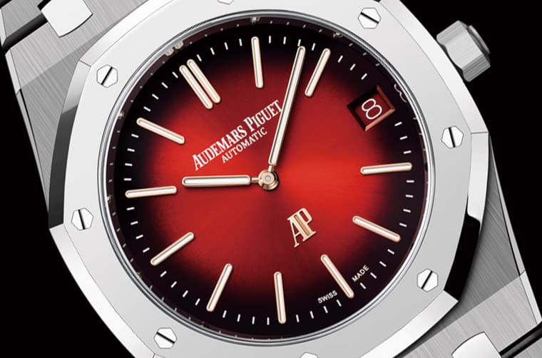 皇家橡樹Jumbo超薄表漸層紅面很吸睛連表殼材質(zhì)都有新組合