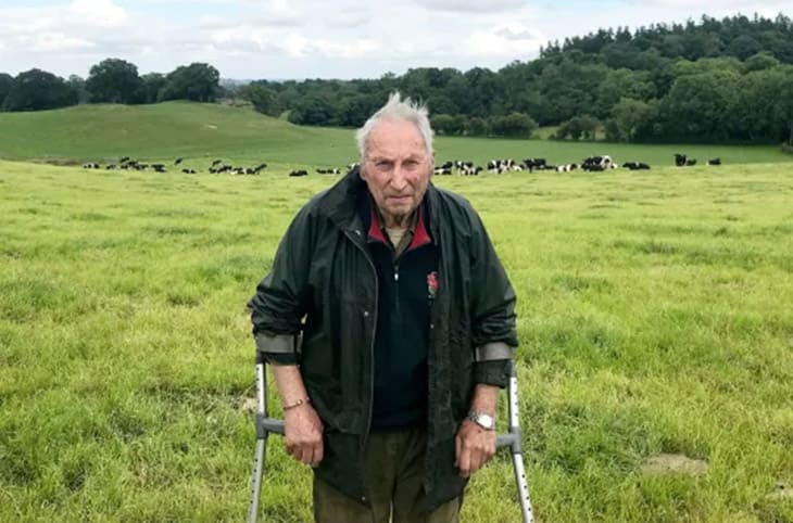 【奇聞軼事】英國老農半世紀后重獲遺失勞力士Air-King手表