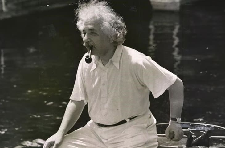 愛因斯坦鐘愛的浪琴表：時(shí)間的見證與科學(xué)巨匠的品味