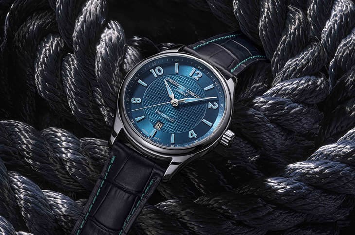 康斯登Classics Runabout Automatic限量表：電光藍面盤的獨特魅力