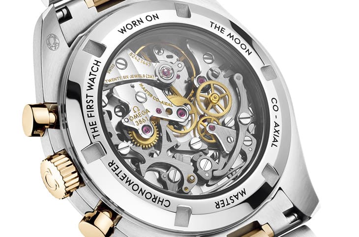 歐米茄創(chuàng)新材質融合：推出「半金」超霸登月表